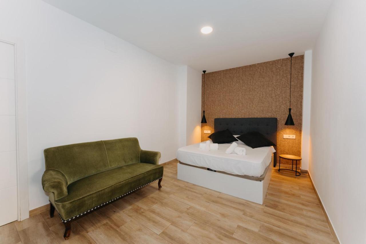 Coverlin Apartamentos San Francisco Málaga Chambre photo
