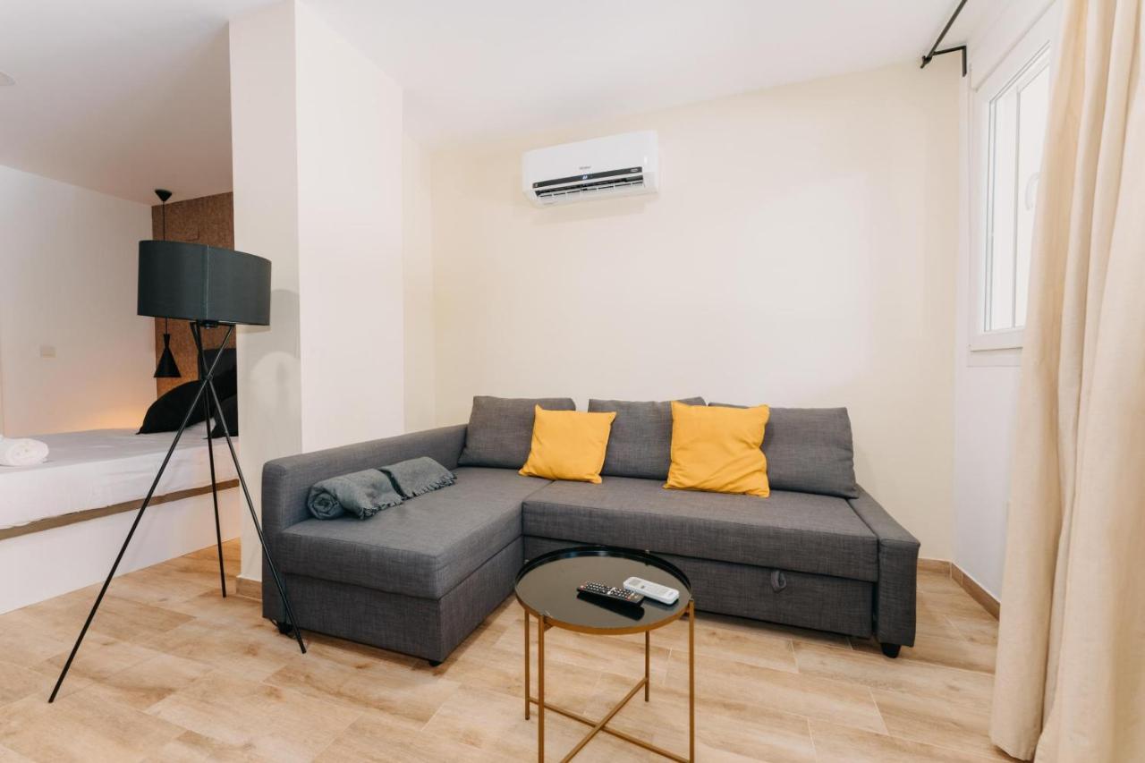 Coverlin Apartamentos San Francisco Málaga Chambre photo